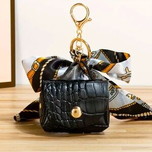 Purse bag charm with twillie